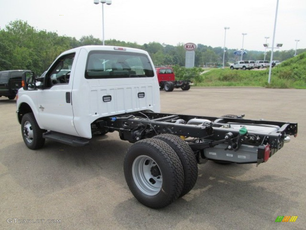 2012 F350 Super Duty XL Regular Cab 4x4 Dually Chassis - Oxford White / Steel photo #11