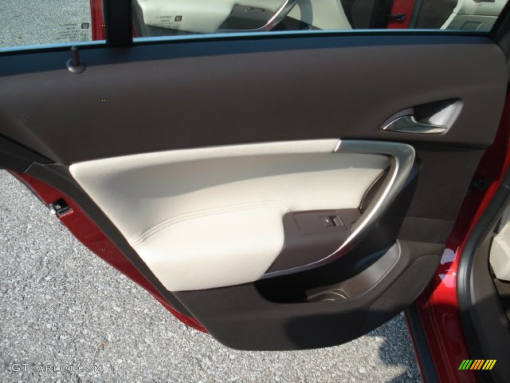 2012 Buick Regal Standard Regal Model Cashmere Door Panel Photo #68934225
