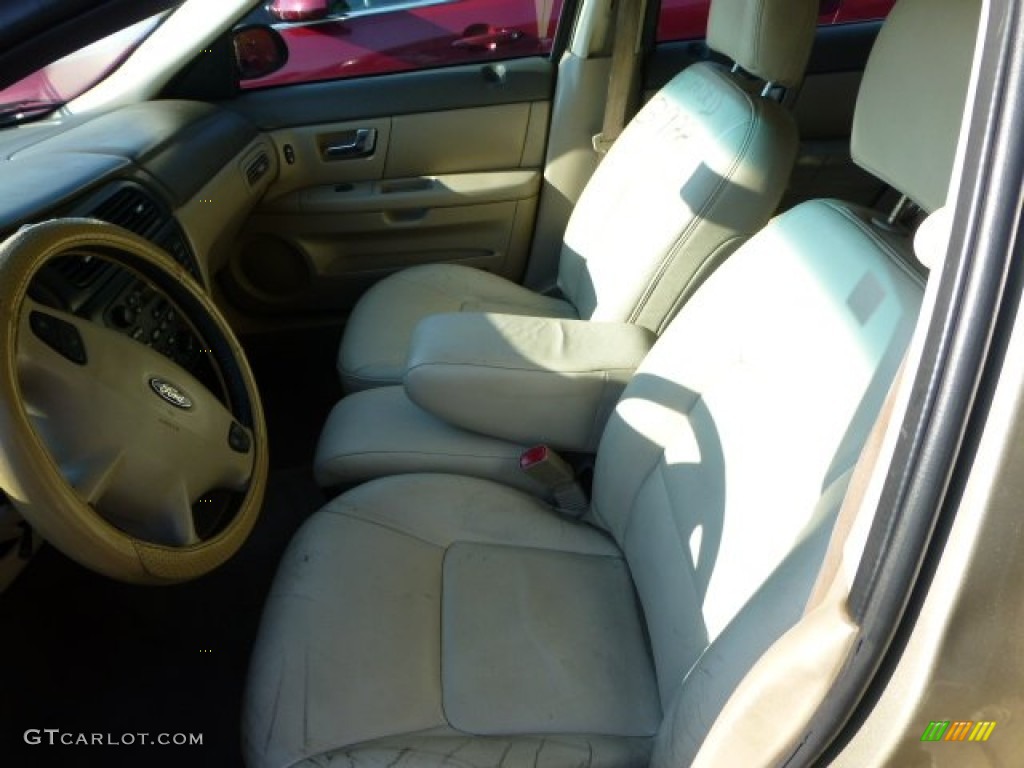2000 Ford Taurus SE Wagon Front Seat Photo #68934780