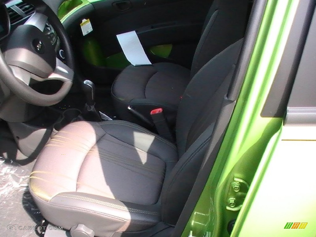Green/Green Interior 2013 Chevrolet Spark LS Photo #68935453