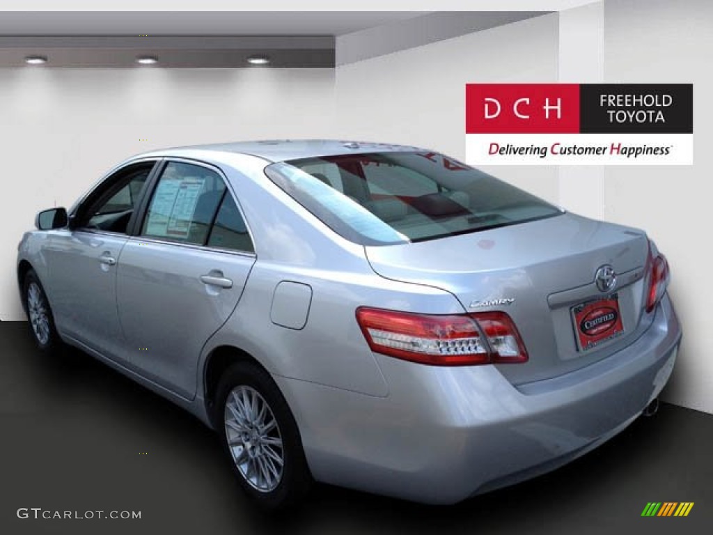 2010 Camry LE - Classic Silver Metallic / Ash Gray photo #5