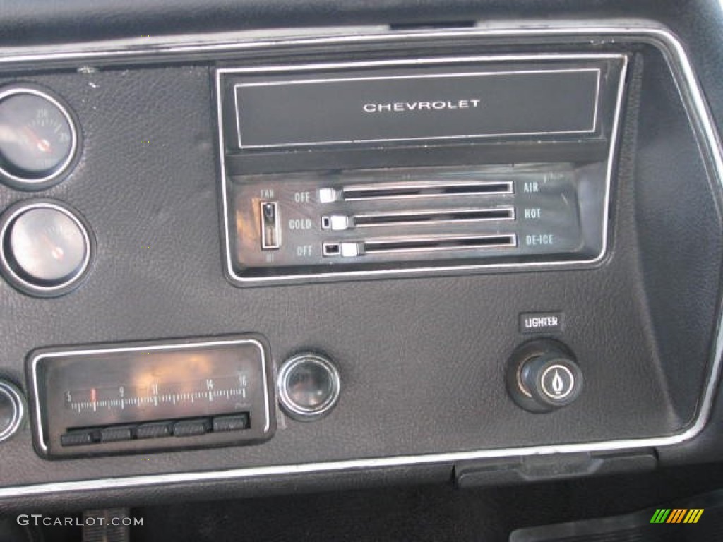 1970 Chevrolet Chevelle SS 454 Coupe Controls Photo #68937288