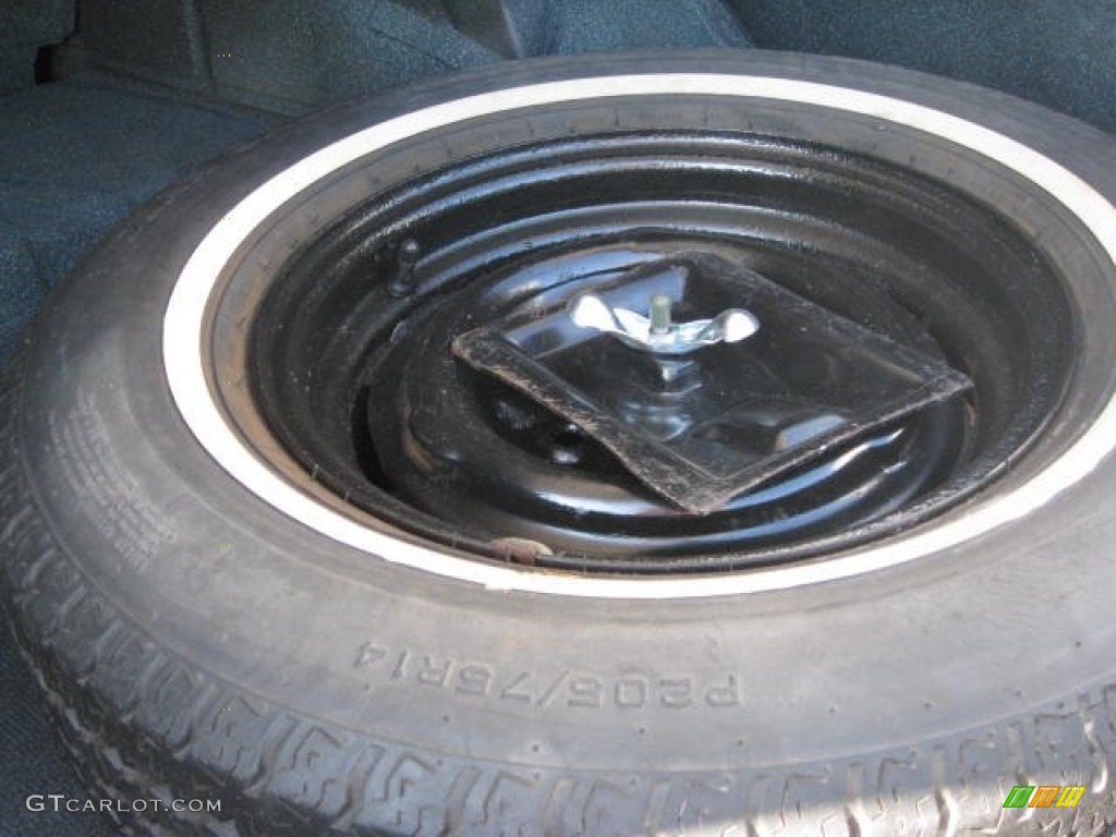 1970 Chevelle SS 454 Coupe - Champagne Gold / Black photo #56