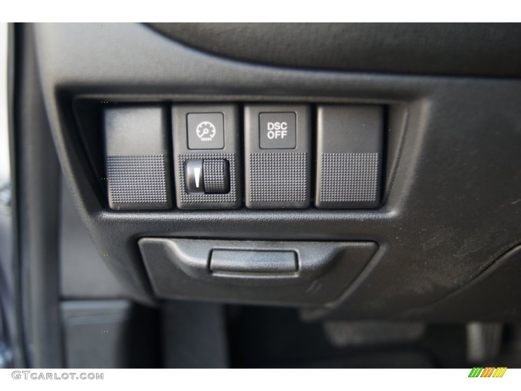 2004 Mazda RX-8 Grand Touring Controls Photo #68937639