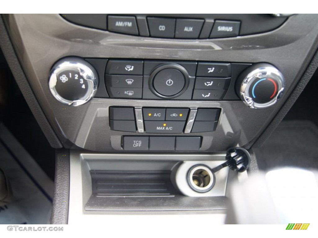 2012 Ford Fusion Sport Controls Photos