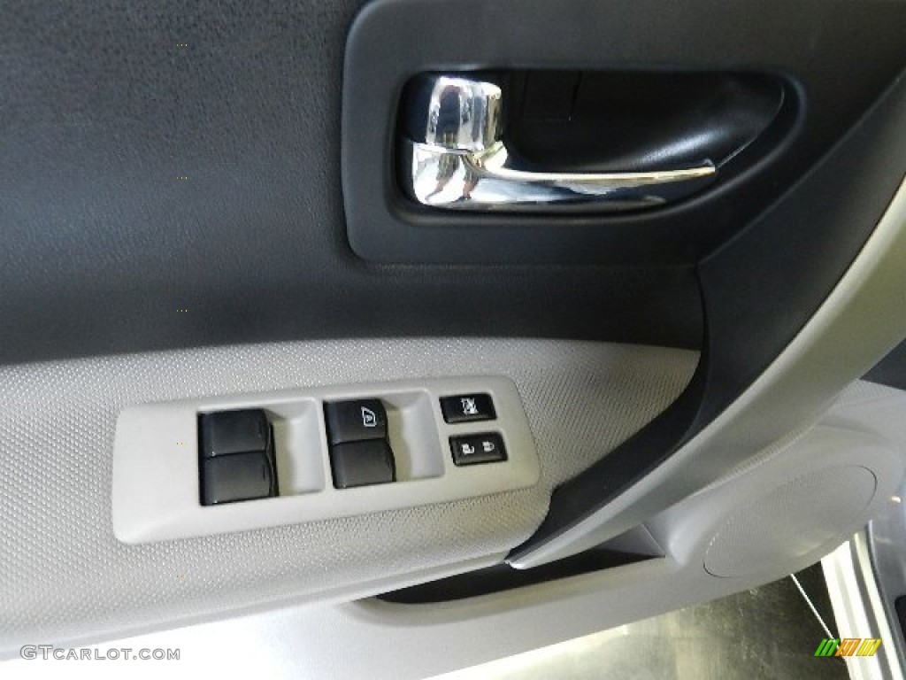 2011 Rogue S AWD - Platinum Graphite / Gray photo #14