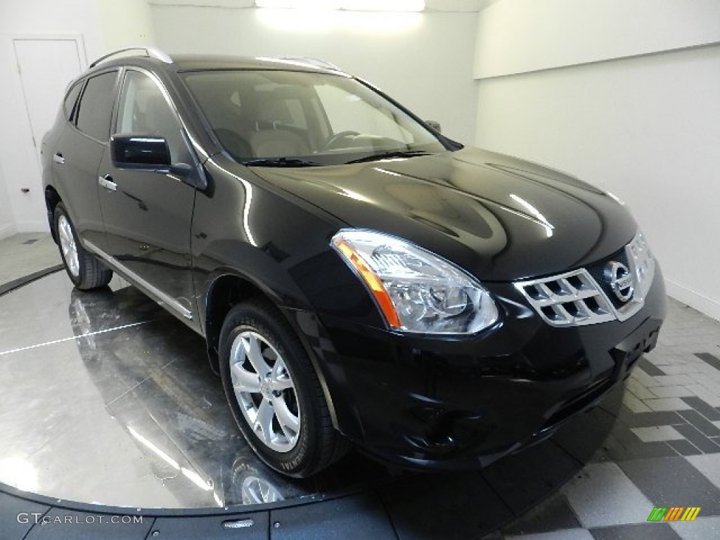 2011 Rogue SV AWD - Wicked Black / Gray photo #3