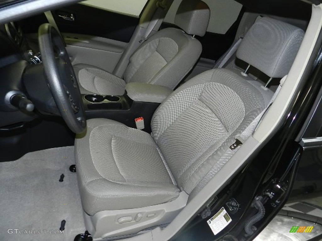 2011 Rogue SV AWD - Wicked Black / Gray photo #16