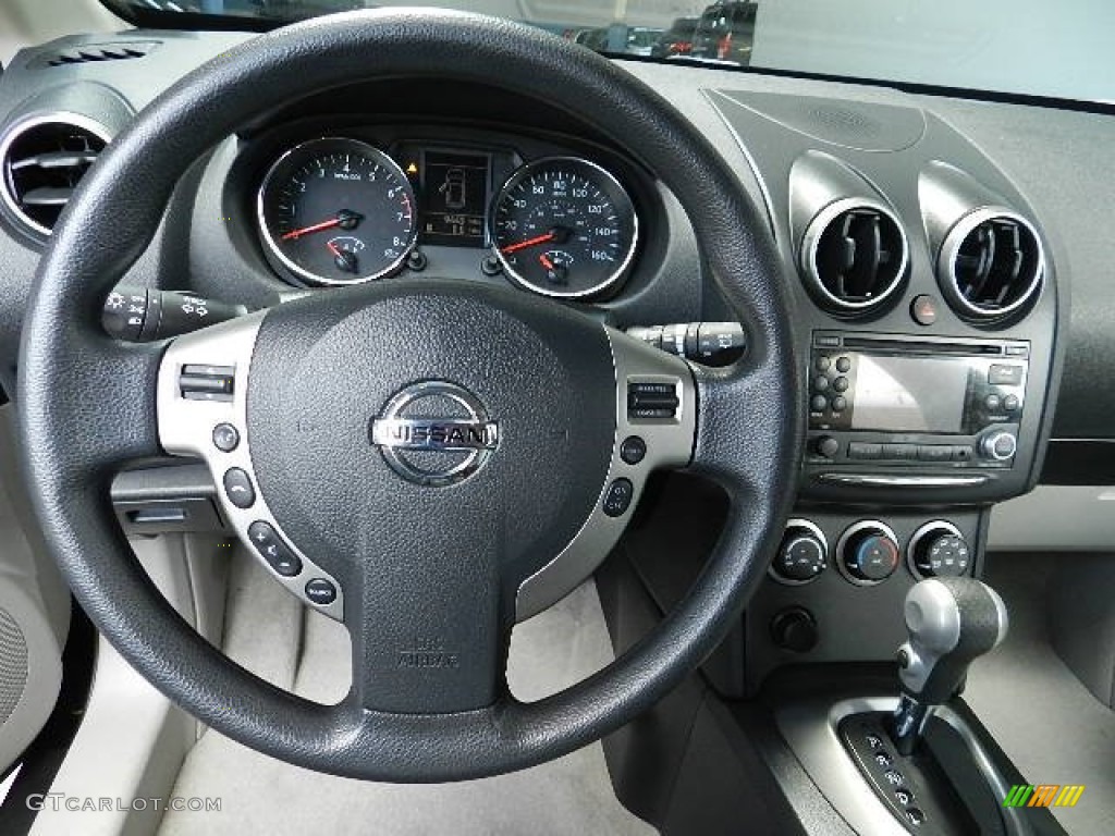 2011 Rogue SV AWD - Wicked Black / Gray photo #20