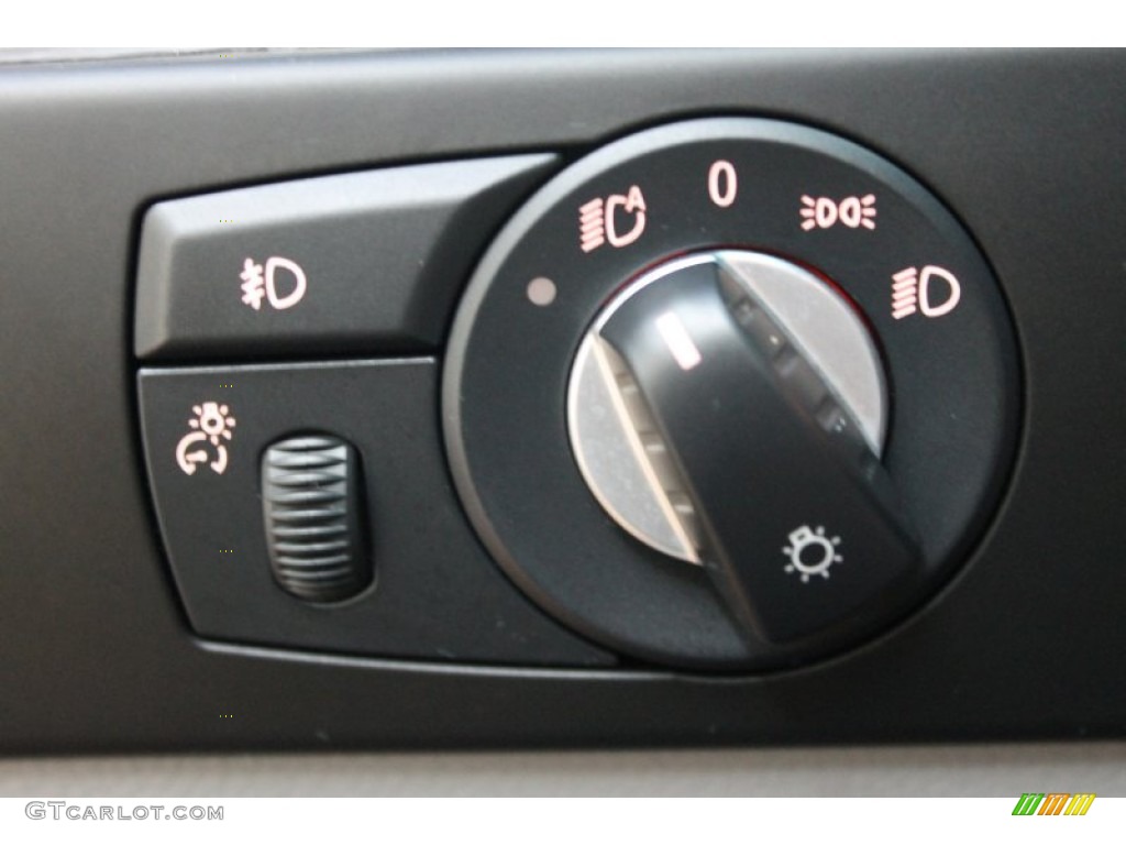 2009 BMW 5 Series 535i Sedan Controls Photo #68943708