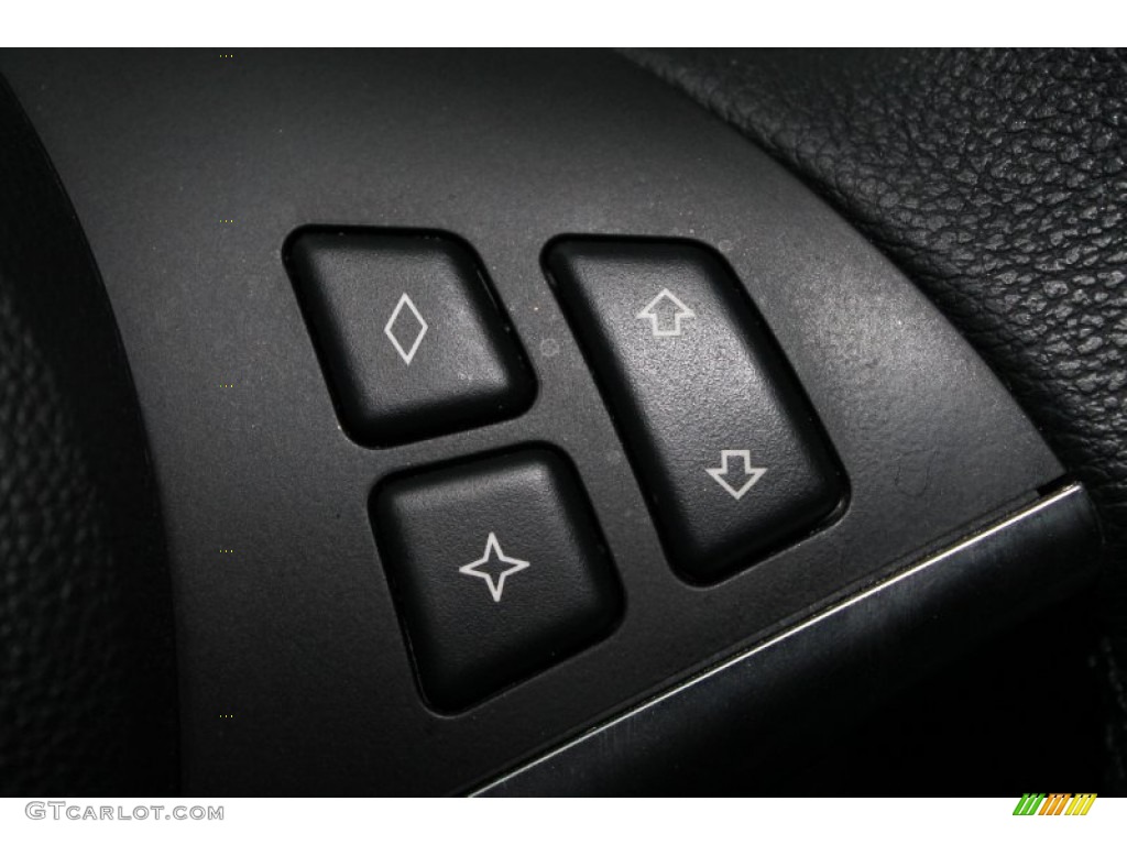 2009 BMW 5 Series 535i Sedan Controls Photo #68943720