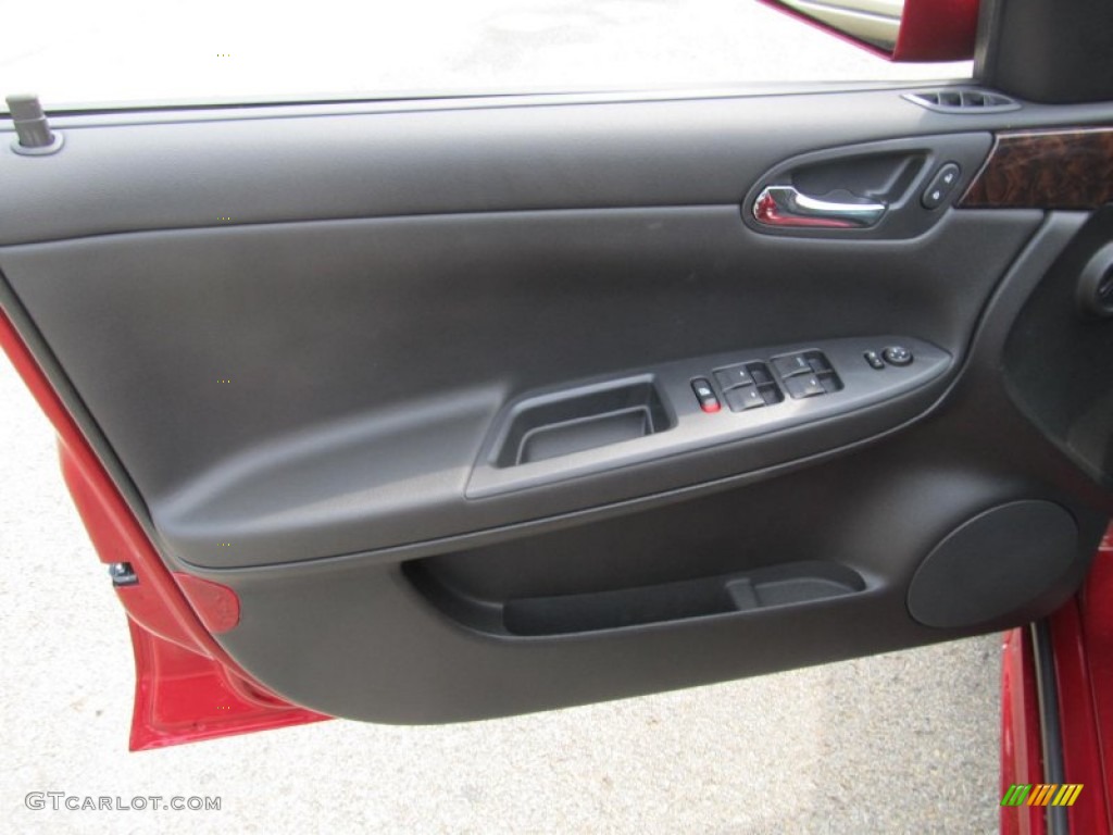2013 Chevrolet Impala LT Ebony Door Panel Photo #68945052