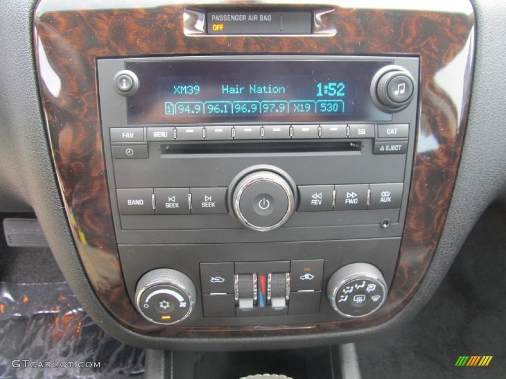 2013 Chevrolet Impala LT Controls Photo #68945076
