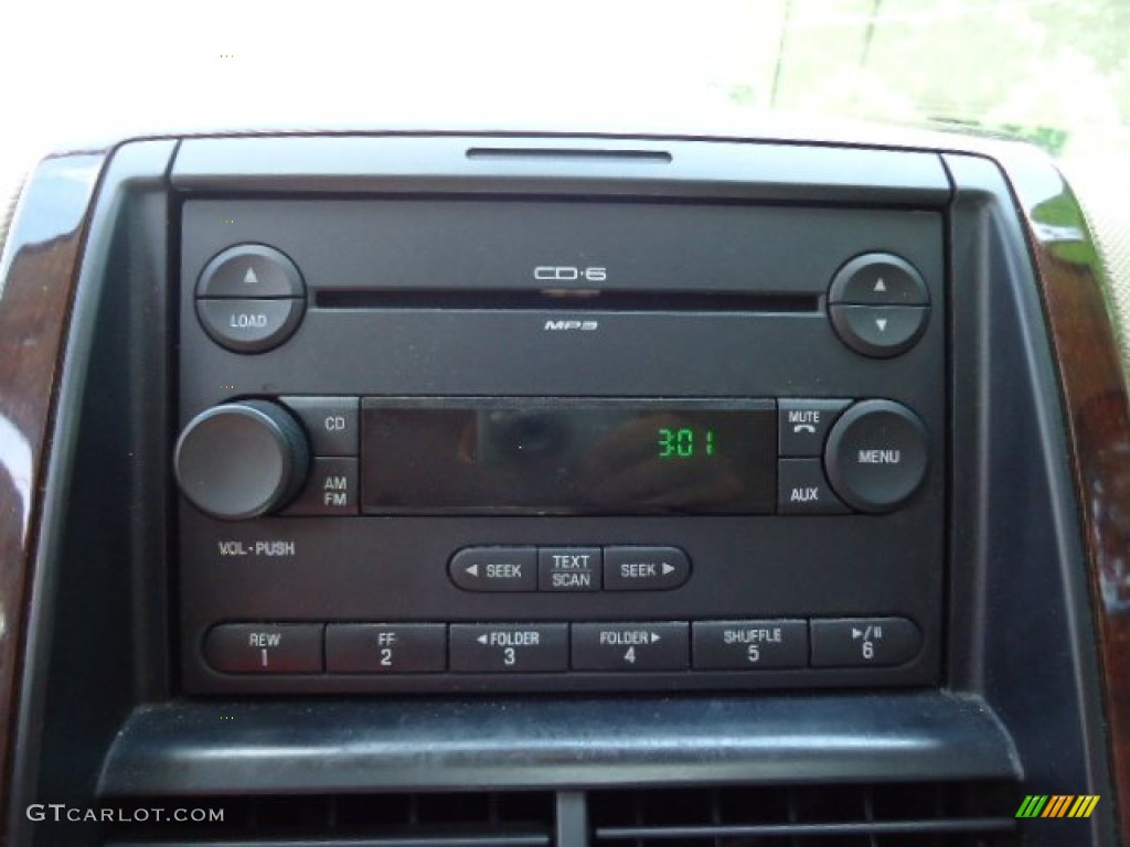 2006 Ford Explorer Limited 4x4 Audio System Photos