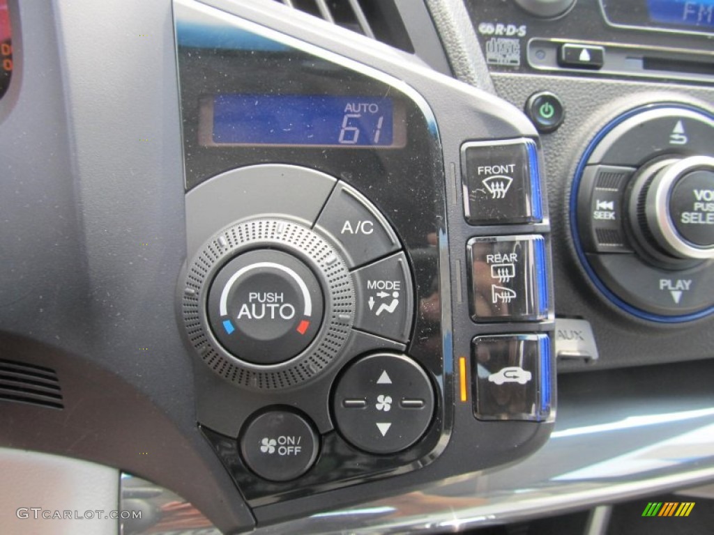2011 Honda CR-Z EX Sport Hybrid Controls Photo #68947980