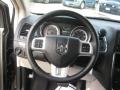Brilliant Black Crystal Pearl - Grand Caravan Crew Photo No. 9