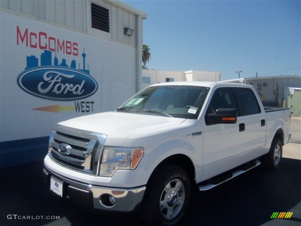 2012 F150 XLT SuperCrew - Oxford White / Pale Adobe photo #1