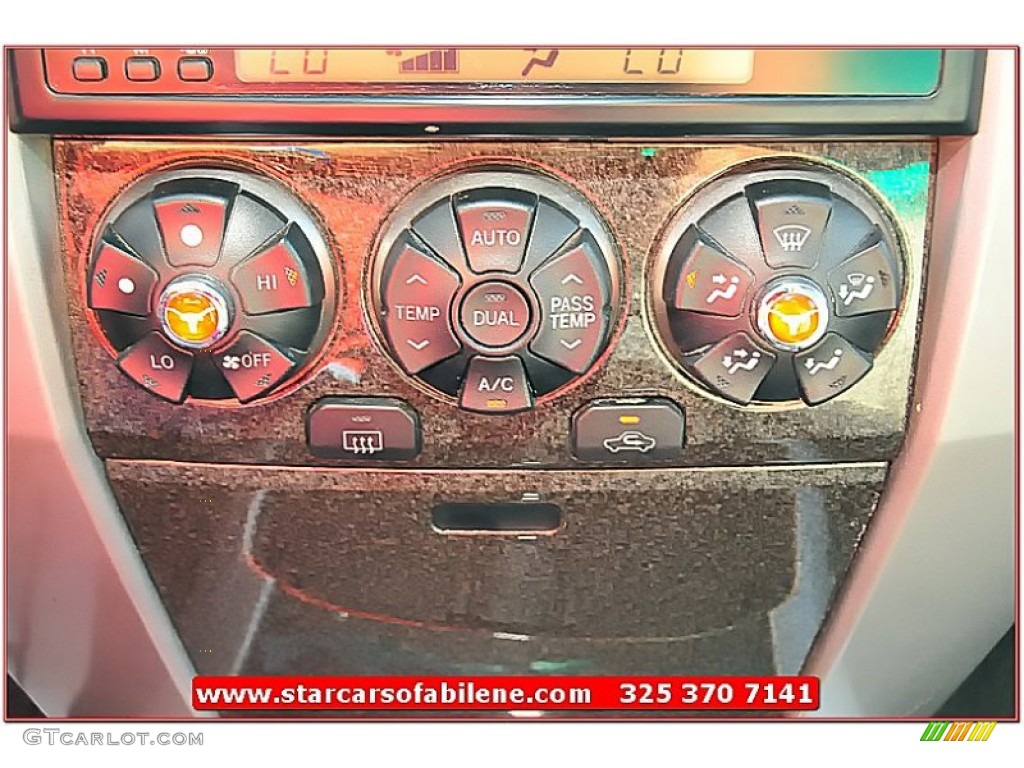 2004 4Runner Limited 4x4 - Black / Stone photo #45