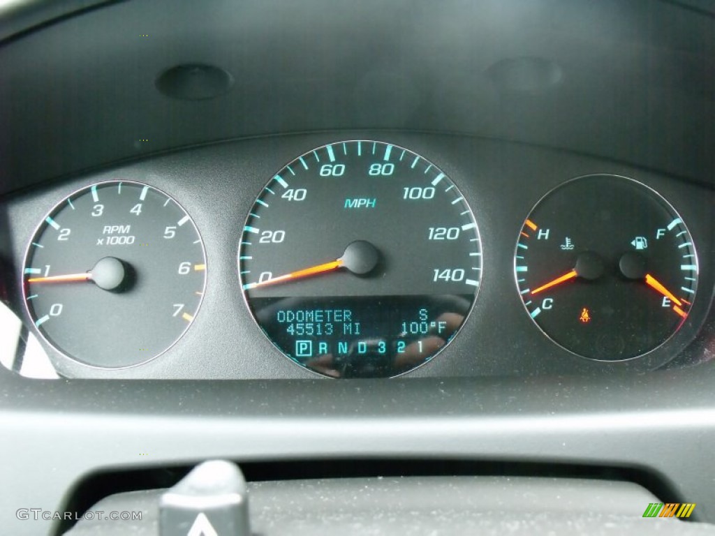 2009 Chevrolet Impala LT Gauges Photo #68967893