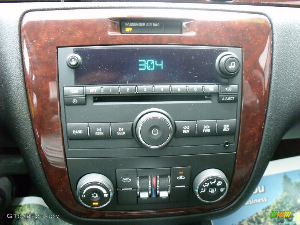 2009 Chevrolet Impala LT Audio System Photo #68967911