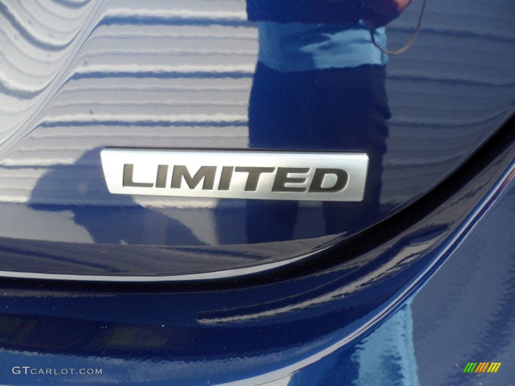 2012 Elantra Limited - Indigo Night Blue / Gray photo #18