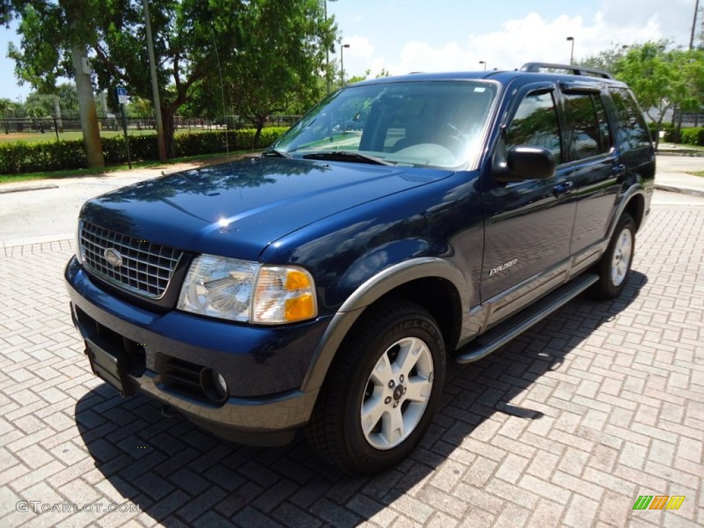2004 Explorer XLT 4x4 - Dark Blue Pearl Metallic / Graphite photo #14