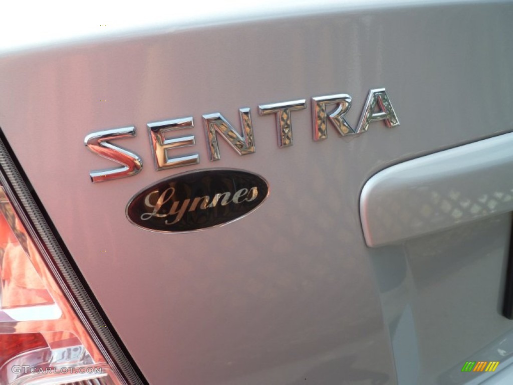 2009 Sentra 2.0 - Brilliant Silver / Charcoal photo #7