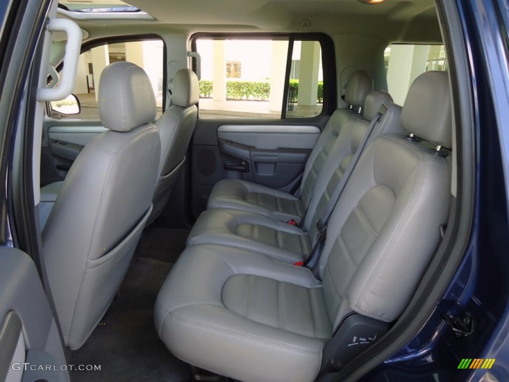 2004 Ford Explorer XLT 4x4 Rear Seat Photo #68969860