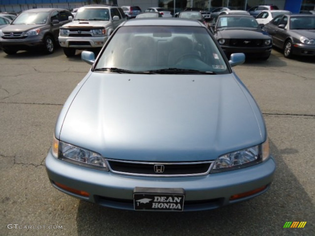 1996 Accord LX Sedan - Sage Green Metallic / Gray photo #7