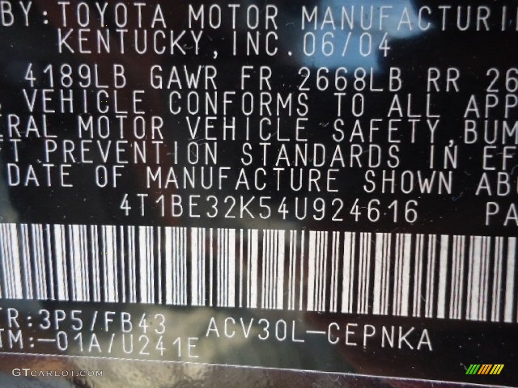 2004 Camry LE - Black / Taupe photo #17