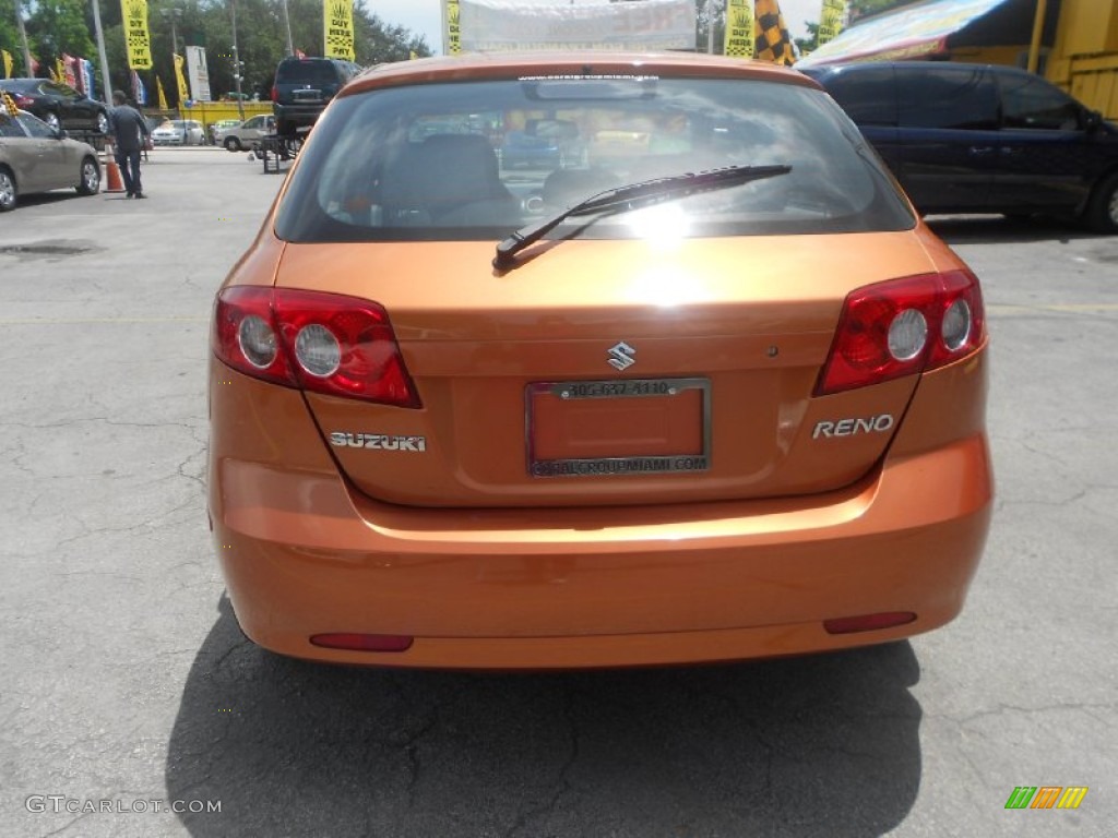 2007 Reno  - Sunburst Metallic / Grey photo #4