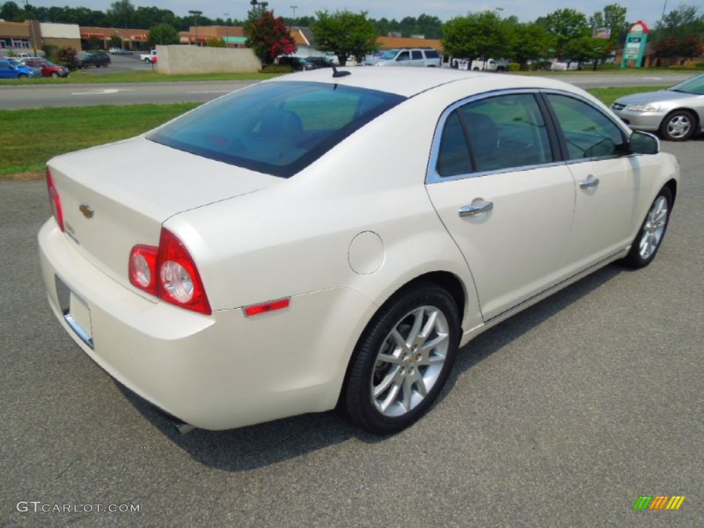 White Diamond Tricoat 2011 Chevrolet Malibu LTZ Exterior Photo #68975956