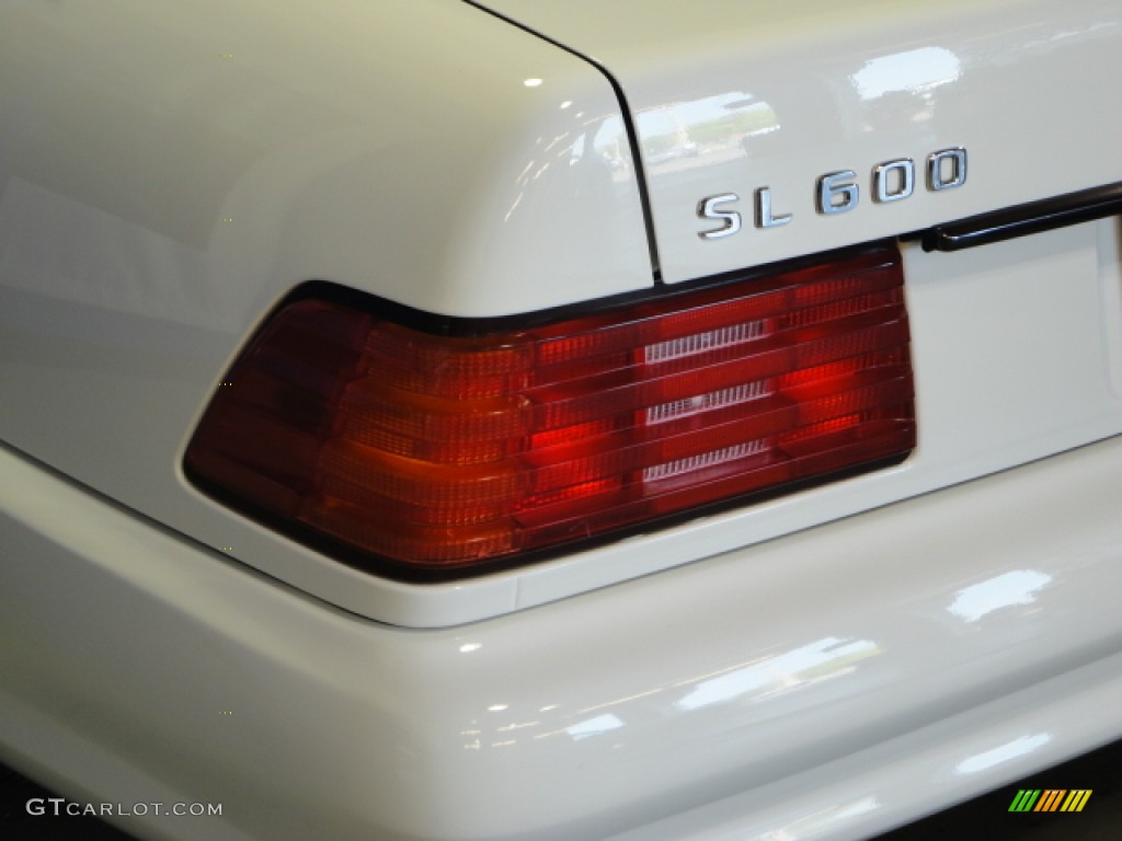 1997 Mercedes-Benz SL 600 Roadster Marks and Logos Photo #68976494