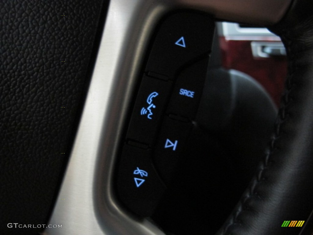 2010 Cadillac Escalade ESV Luxury AWD Controls Photo #68977229