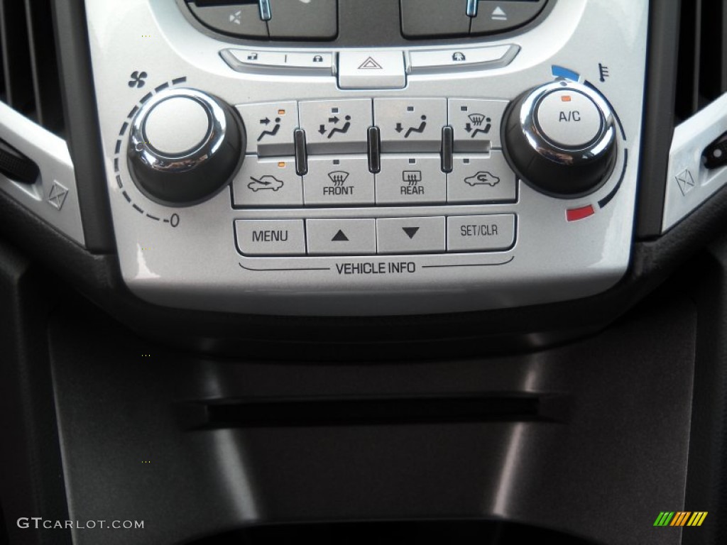 2013 GMC Terrain SLE Controls Photo #68978003
