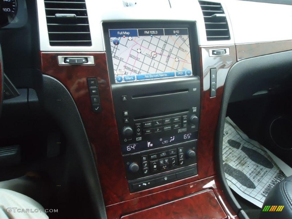 2007 Cadillac Escalade AWD Controls Photo #68978585