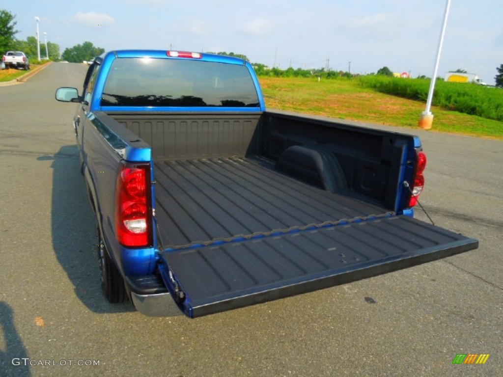 2004 Silverado 1500 LS Extended Cab - Arrival Blue Metallic / Dark Charcoal photo #18