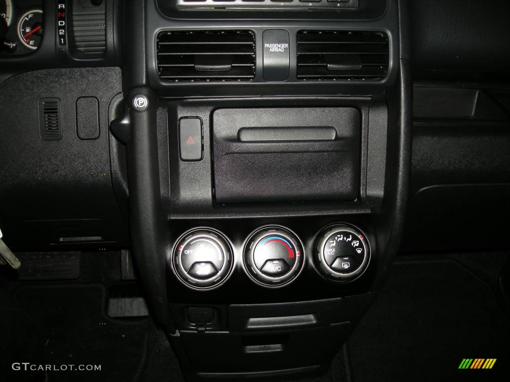 2005 CR-V EX 4WD - Satin Silver Metallic / Black photo #27
