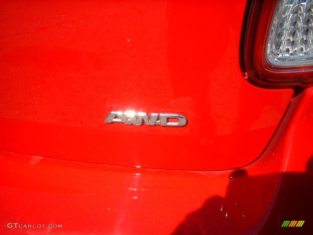 2011 SX4 Crossover Technology AWD - Vivid Red / Black photo #5