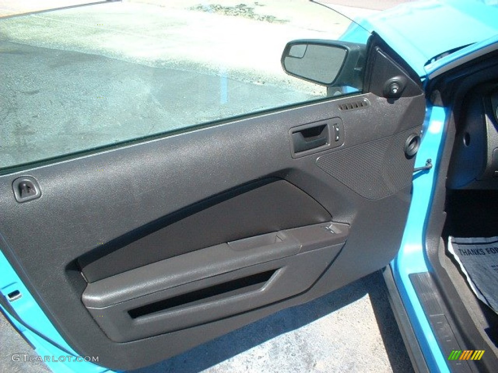 2011 Mustang V6 Coupe - Grabber Blue / Charcoal Black photo #9