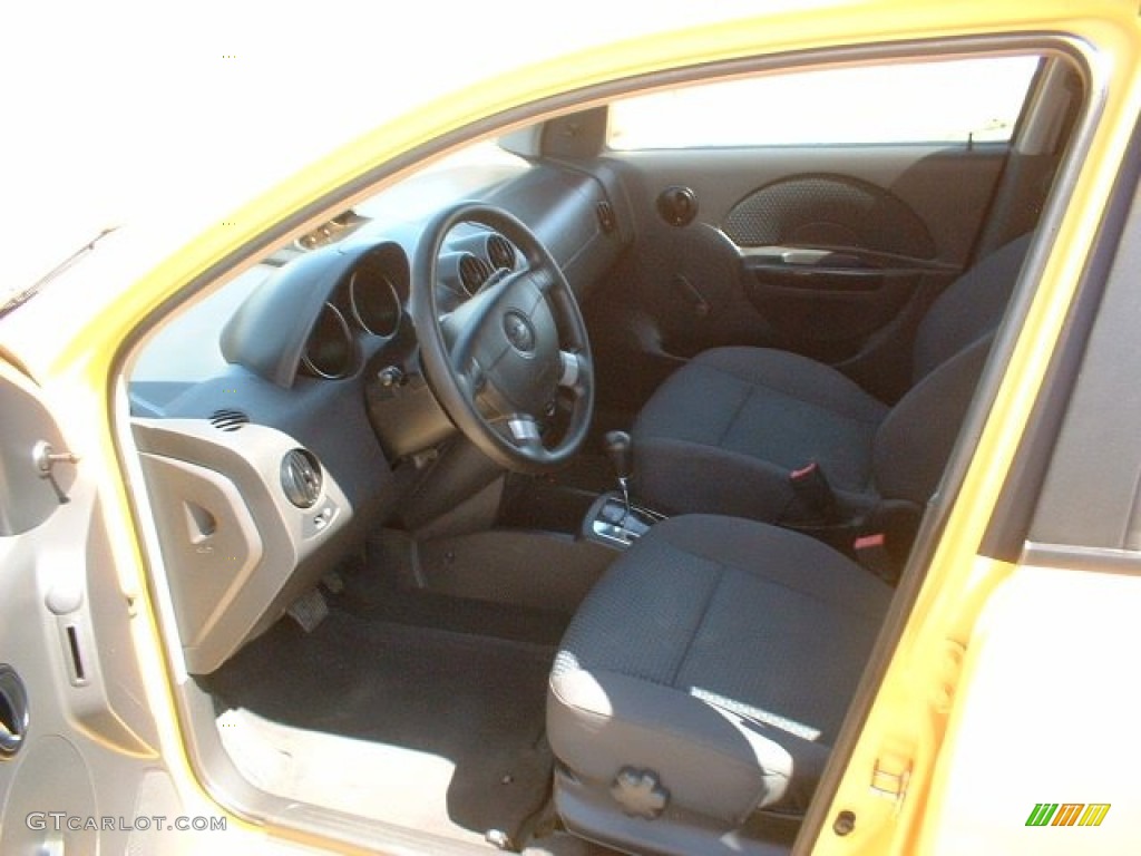 2006 Aveo LS Hatchback - Summer Yellow / Charcoal photo #8