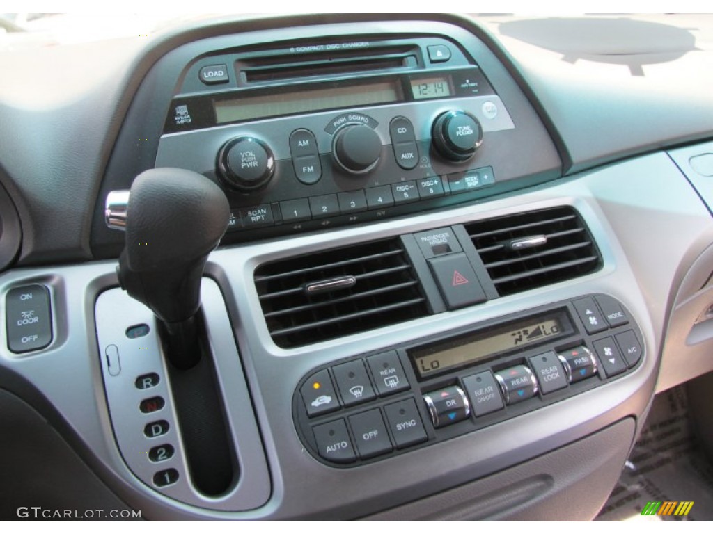 2010 Odyssey EX - Alabaster Silver Metallic / Gray photo #15