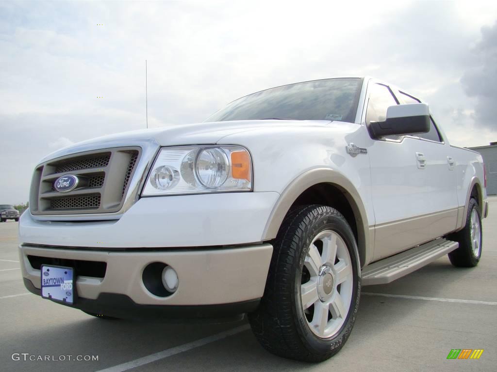 2007 F150 King Ranch SuperCrew - Oxford White / Castano Brown Leather photo #1