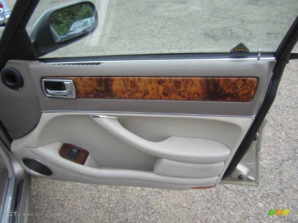 1995 Jaguar XJ XJ6 Ivory Door Panel Photo #68983028