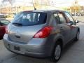 Magnetic Gray - Versa 1.8 S Hatchback Photo No. 4