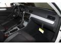 Candy White - Passat 2.5L SE Photo No. 22