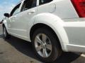 Bright White - Caliber SXT Photo No. 6