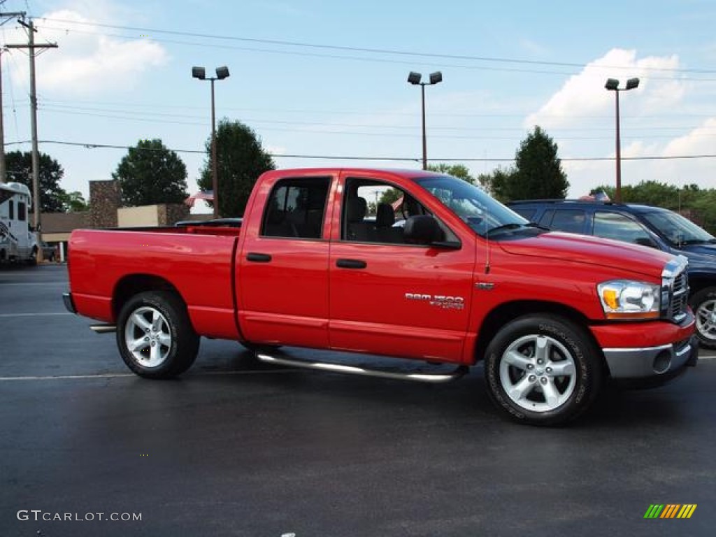 2006 Ram 1500 SLT Quad Cab - Flame Red / Medium Slate Gray photo #2