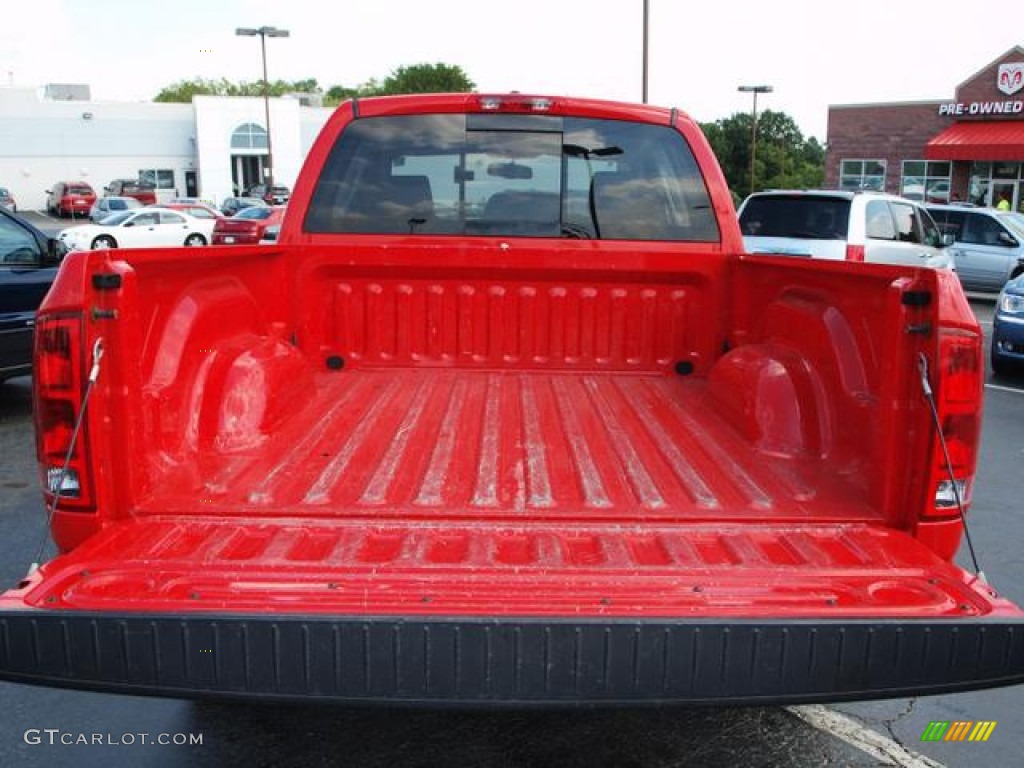 2006 Ram 1500 SLT Quad Cab - Flame Red / Medium Slate Gray photo #4