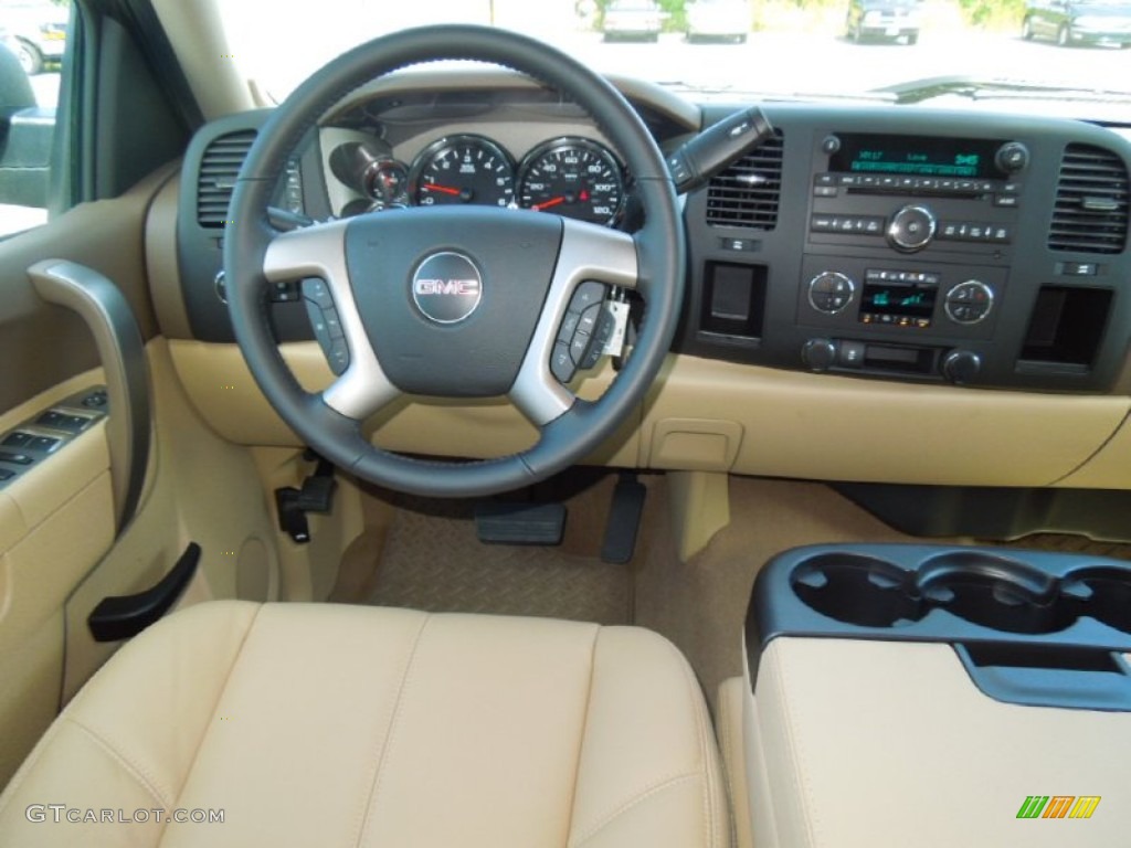 2012 GMC Sierra 1500 SLE Crew Cab Cocoa/Light Cashmere Dashboard Photo #68988661